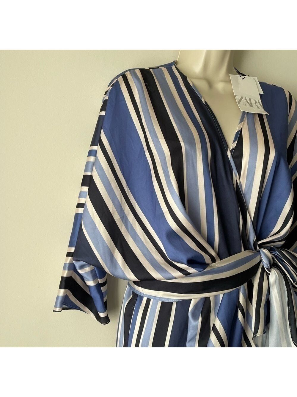 Zara Satin Striped Skort Romper Blue White Wrap V Neck NWT Size Small - Picture 7 of 16